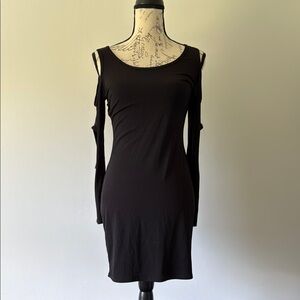 First Love M Elegant Black Cold Shoulder Dress